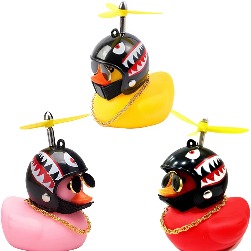 Car Ornaments Cute Little Yellow Duck with Helmet Propeller for Bike Motorcycle without Lights Red Duck Car Interior Accessories