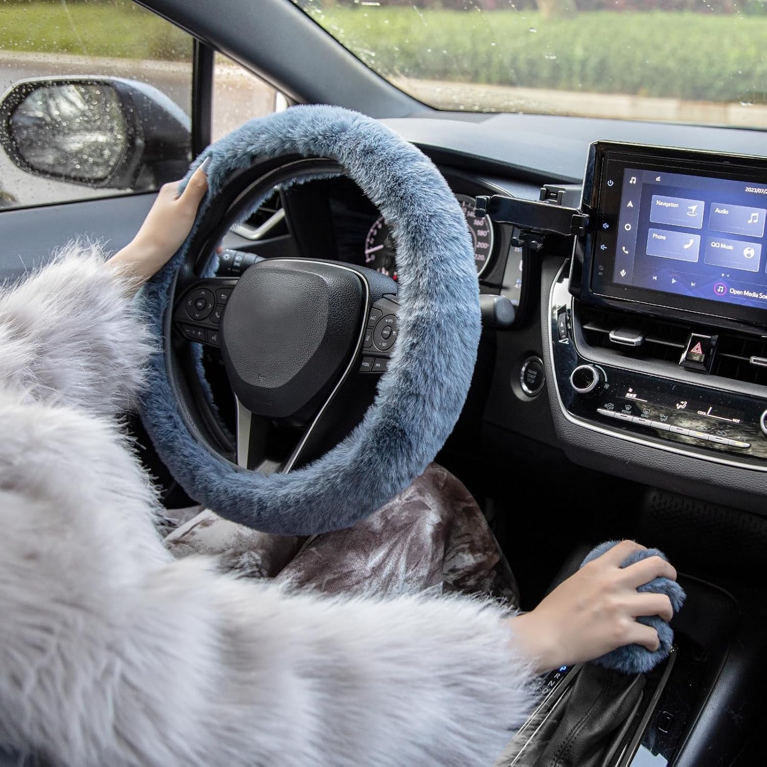 Furry Car Steering Wheel Cover with Fluffy Gear Shift Cover Soft Warm Non-Slip Car Decoration for Men Women Girls 2 PCS Set, Blue Gray